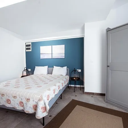 فندق Safir 4*
